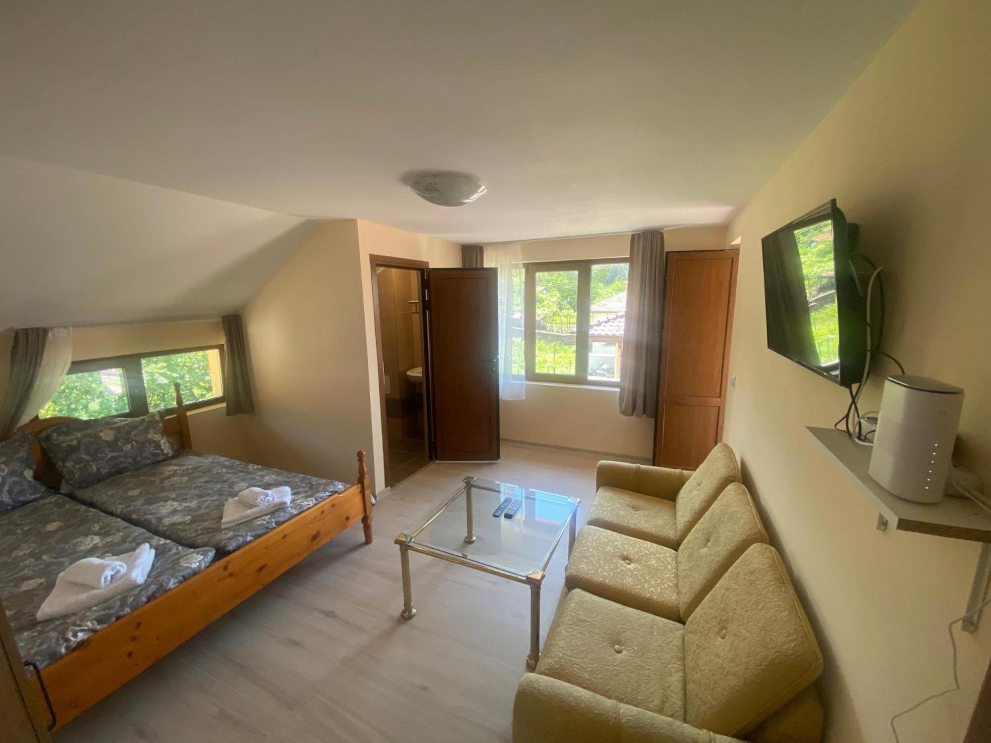 Анелия Hotel Sapareva Banya Bagian luar foto